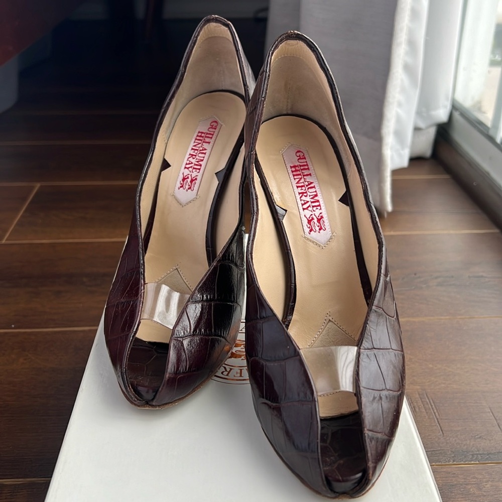 Authentic Guillaume Hinfray pumps